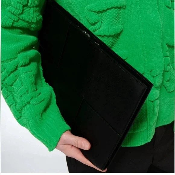 NWT Authentic Bottega Veneta Leather Large Arco Pouch - Picture 3 of 16